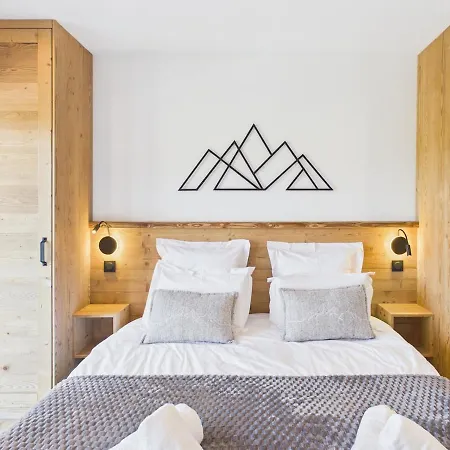 Des Bouchaux For 10 Guests In Chalet