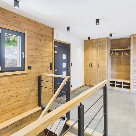 Des Bouchaux For 10 Guests In Chalet *